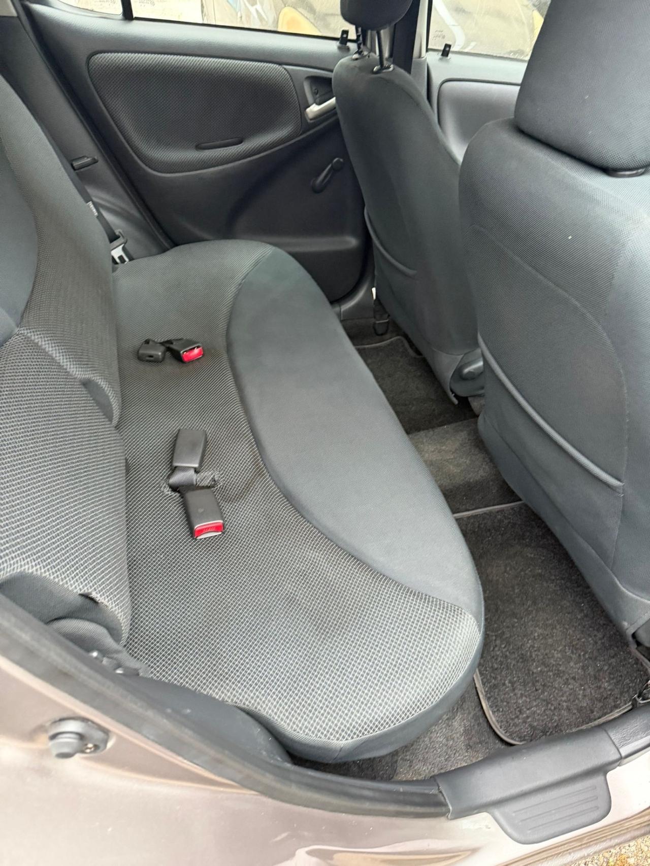 Toyota Yaris 1.3 BENZINA 5 PORTE Sol Blue
