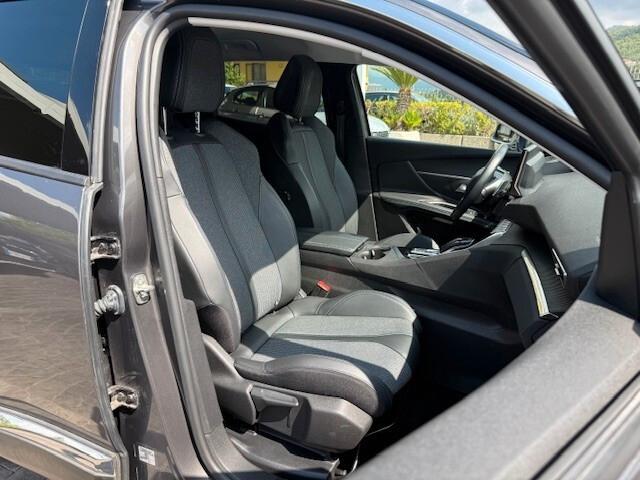 Peugeot 3008 BlueHDi 130 S&S EAT8 Allure