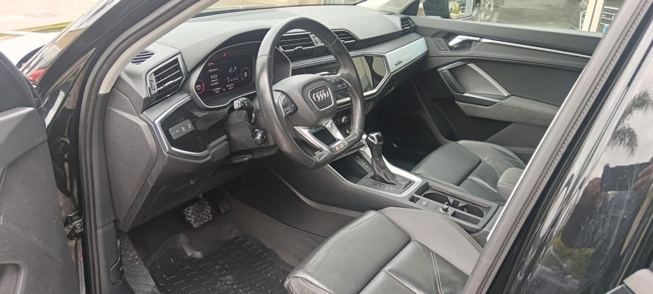 Audi Q3 35 TDI S tronic line edition