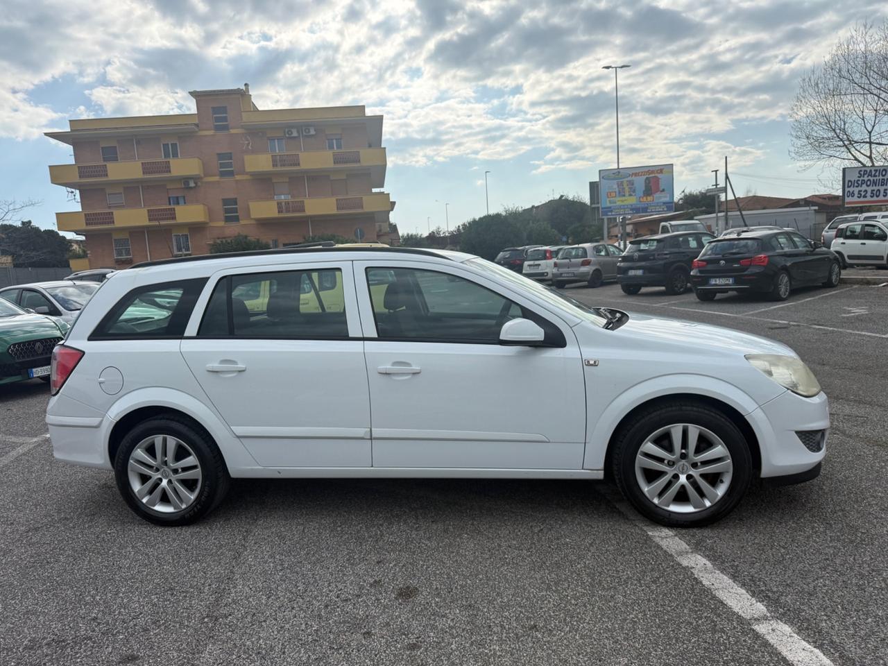 Opel Astra 1.4 16V Twinport Station Wagon Club