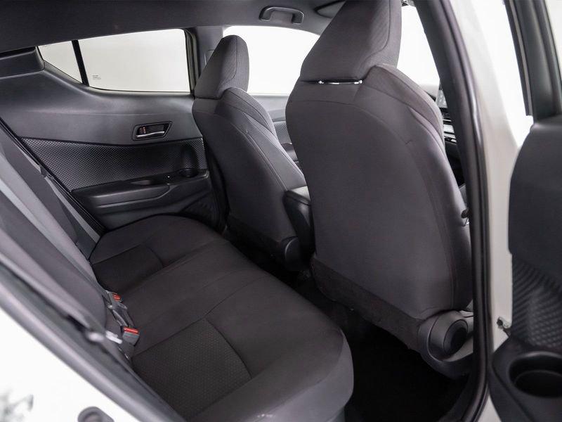 Toyota C-HR 1.8 Hybrid E-CVT Style