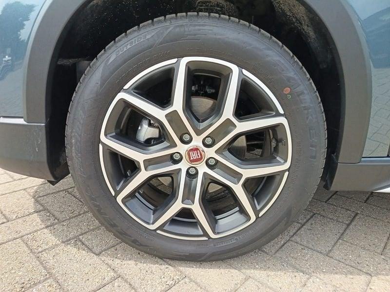 FIAT Tipo 1.5 Hybrid DCT SW Cross