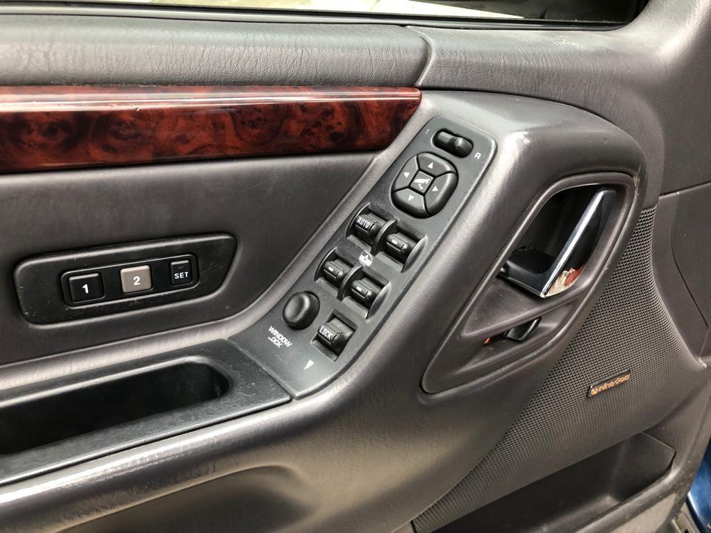 Jeep Grand Cherokee 4.7 V8 Limited KM Zero My'01