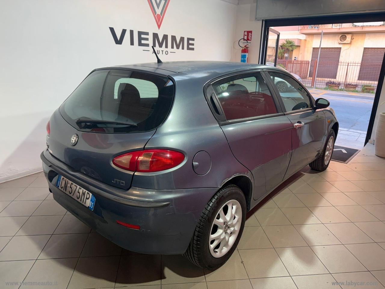 Alfa Romeo 147 1.9 JTD (115 CV) cat 5p. Distinctive