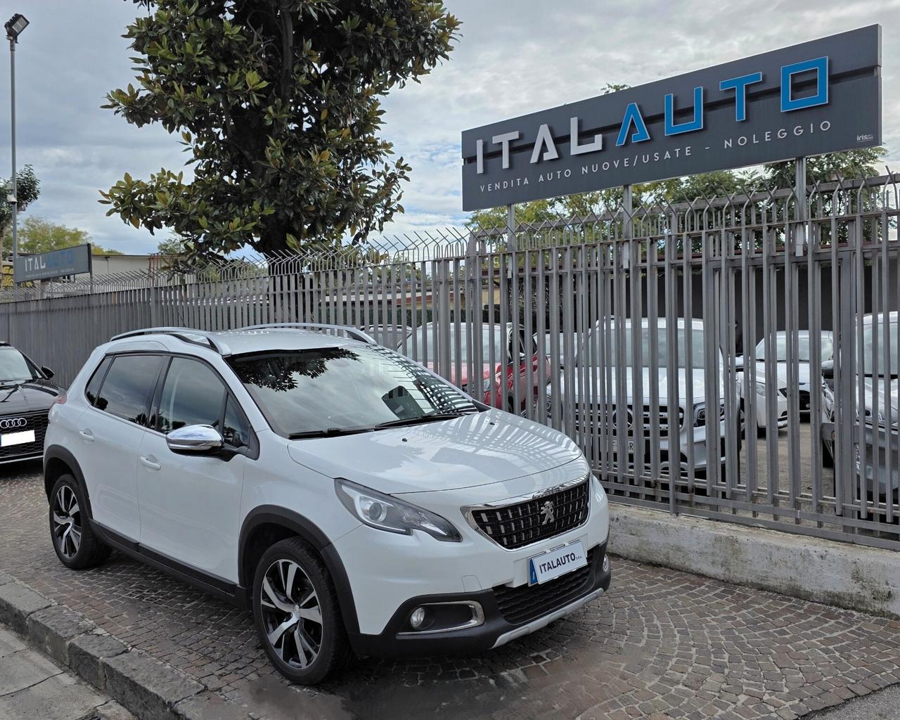 Peugeot 2008 BlueHDi 100 S&S Allure