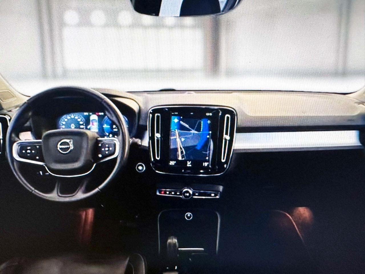 Volvo XC40 T5 Plug-in Hybrid Inscription Expression Tetto Apribile Interni in Pelle Unicopro. Fatturaabile