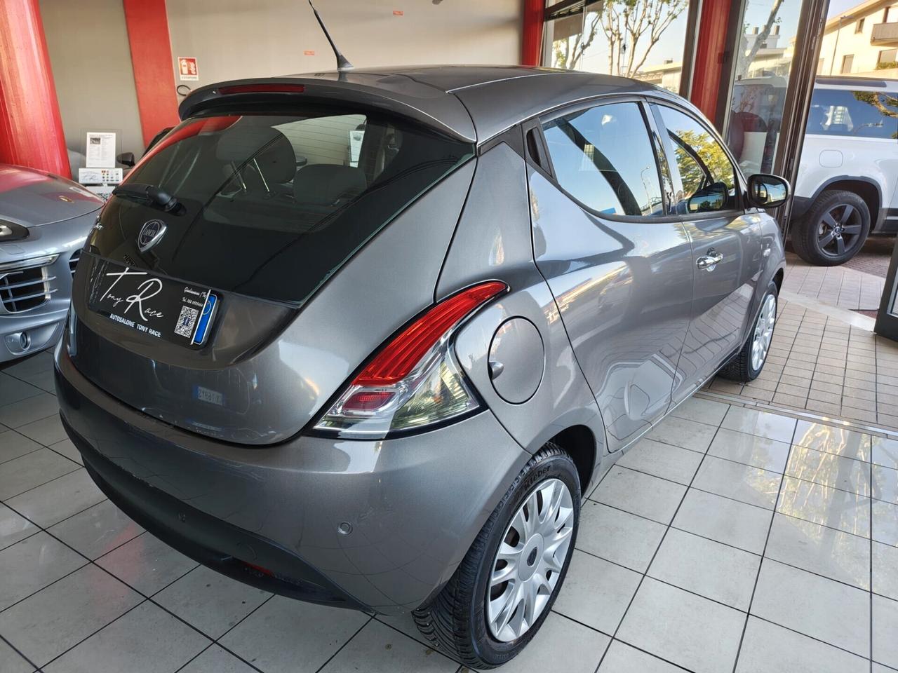 Lancia Ypsilon 1.3 MJT 16V 95 CV 5 porte S&S Platinum