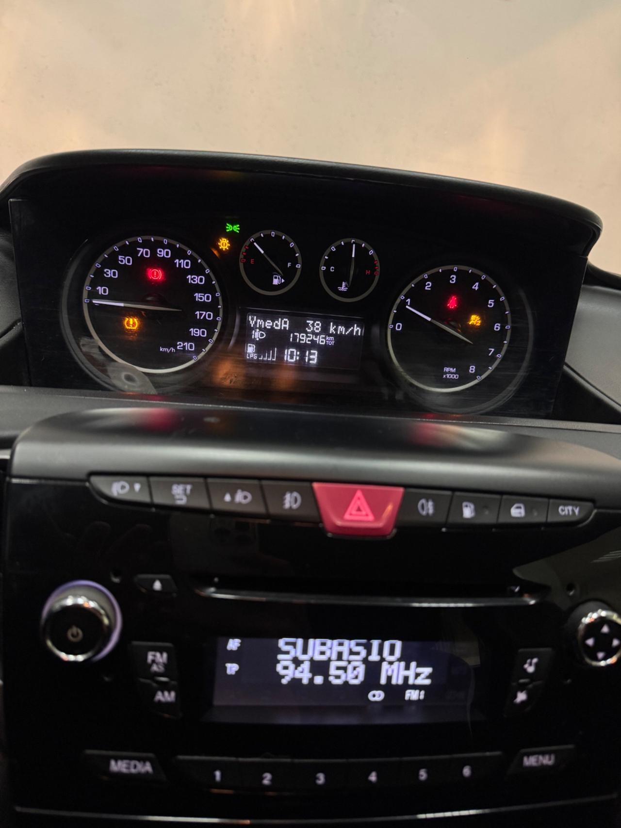 Lancia Ypsilon 1.2 69 CV 5 porte GPL Ecochic Gold
