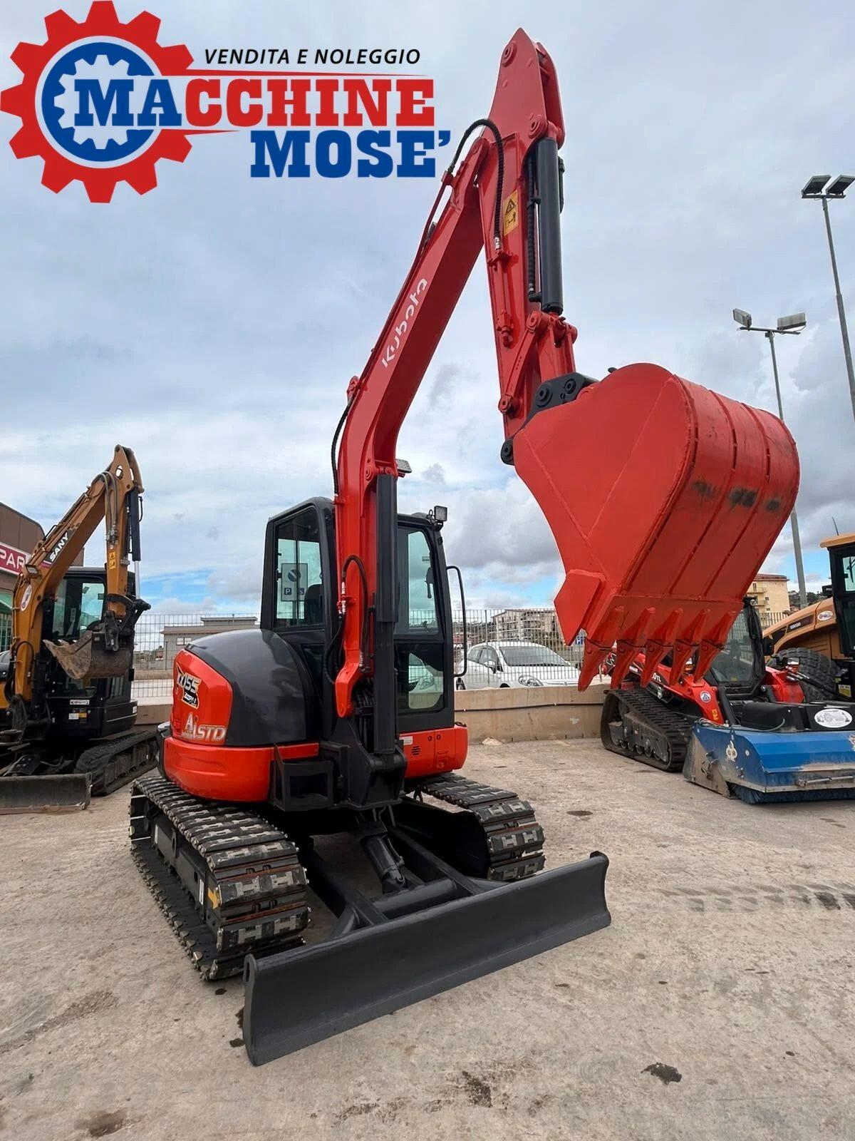 MINI ESCAVATORE KUBOTA KX155-5