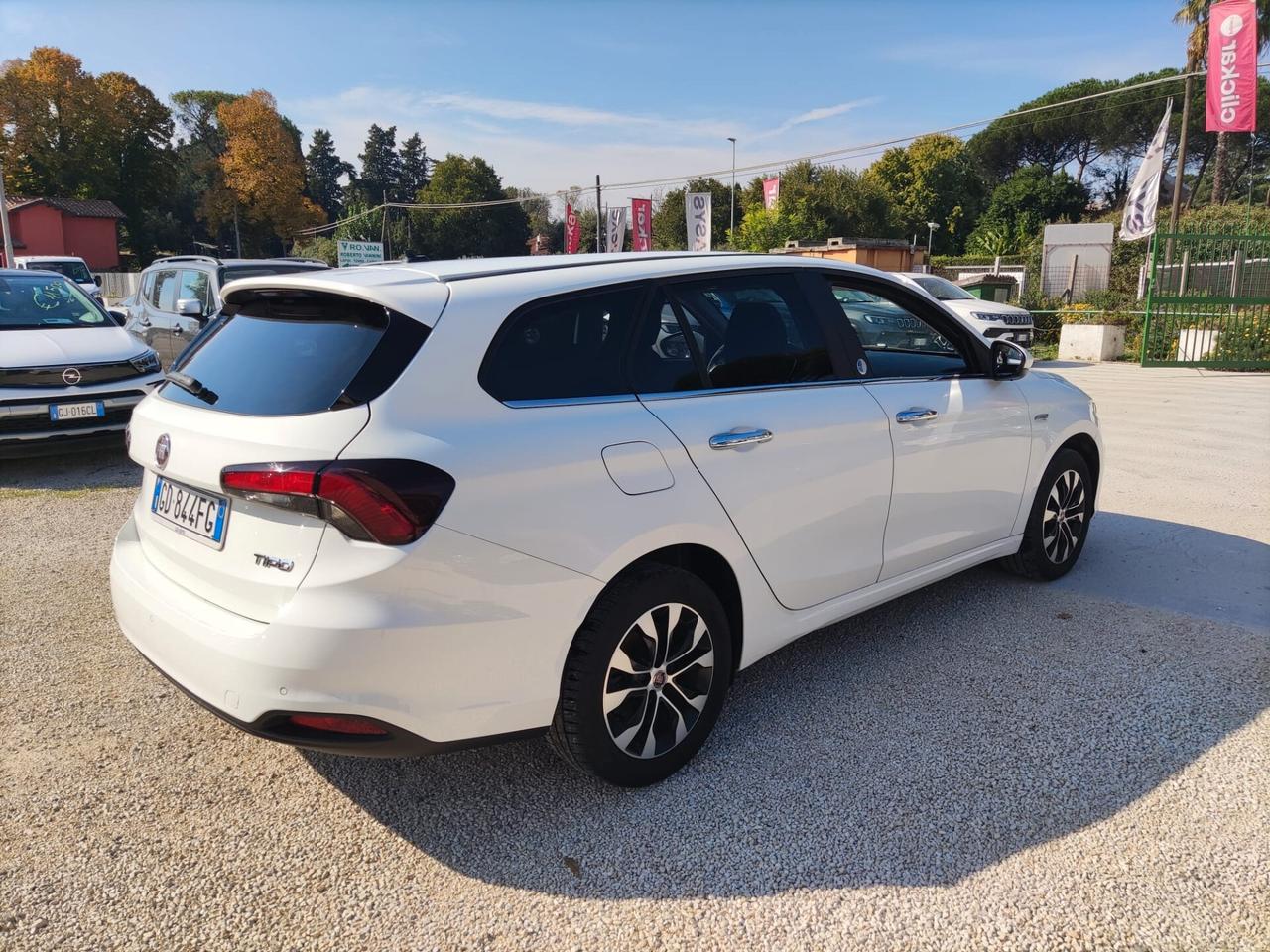 Fiat Tipo 1.6 Mjt S&S SW Mirror