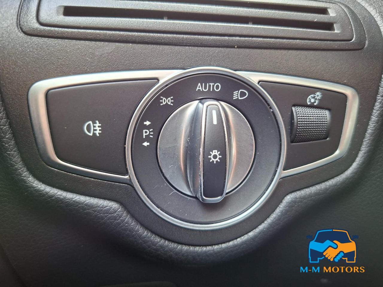 Mercedes-Benz GLC 220 D 4 MATIC premium + tetto apribile