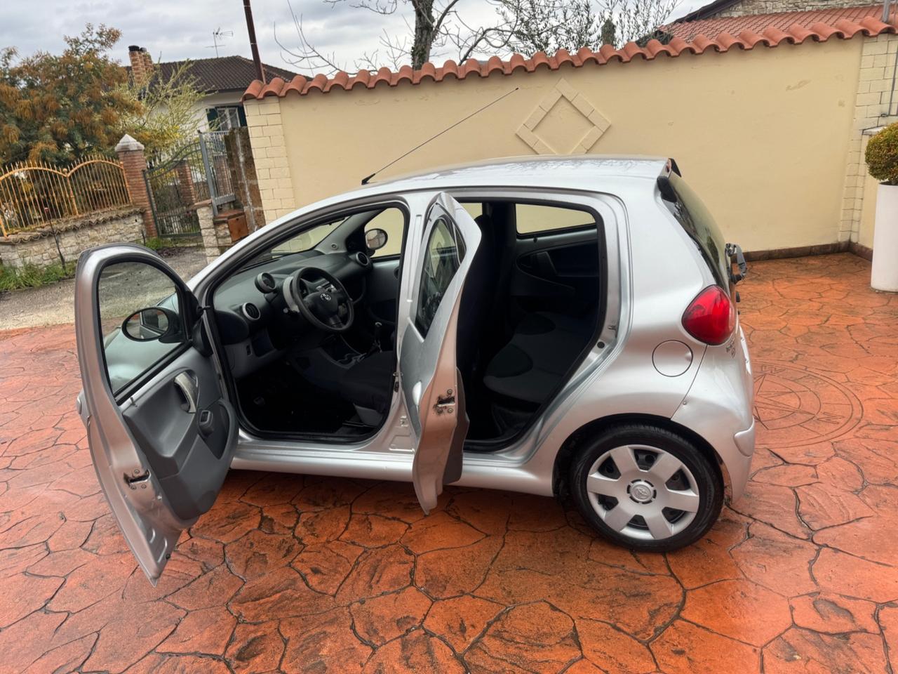 Toyota Aygo 1.0 5porte Consegna tutta Italia