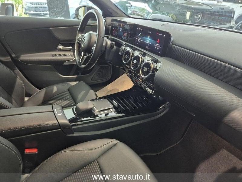 Mercedes-Benz Classe A A 180 d Automatic Sport Night Edition