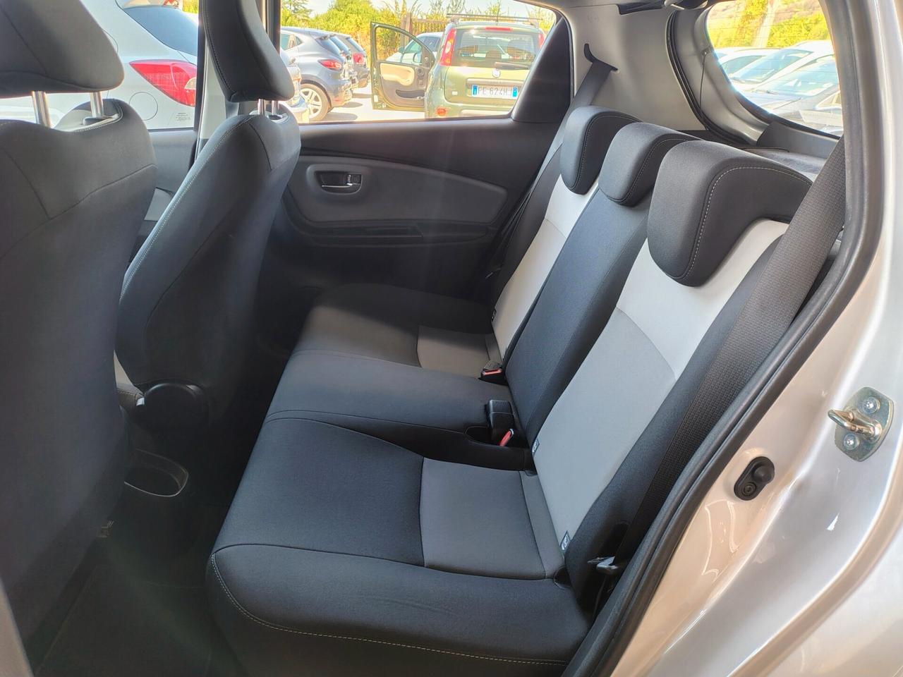 Toyota Yaris 1.5 Hybrid 5 porte Active