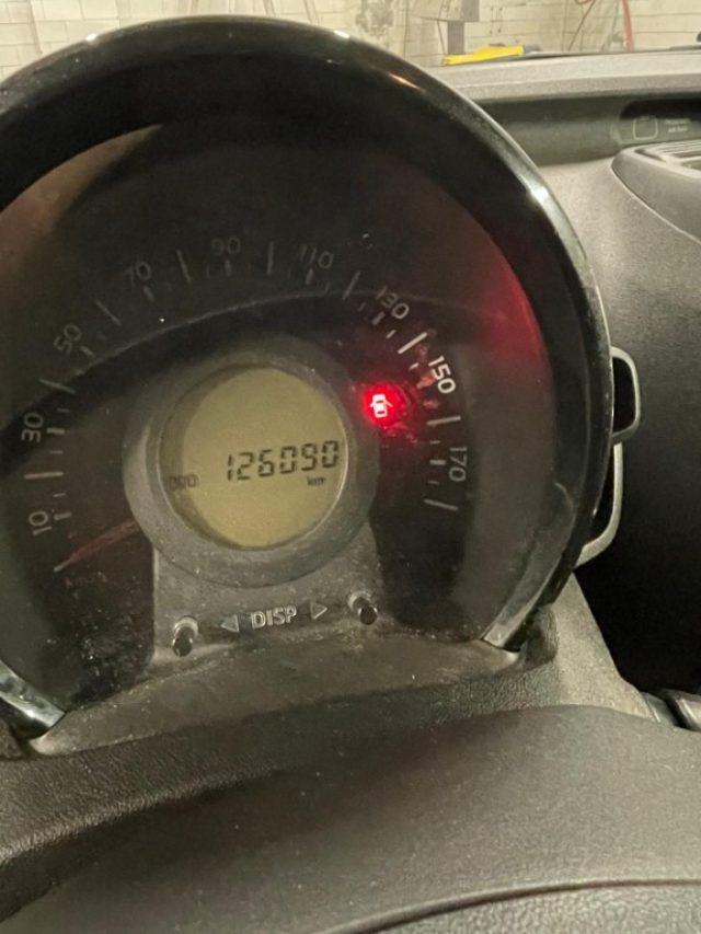 TOYOTA Aygo 1.0 VVT-i 69 CV 5 porte x-play