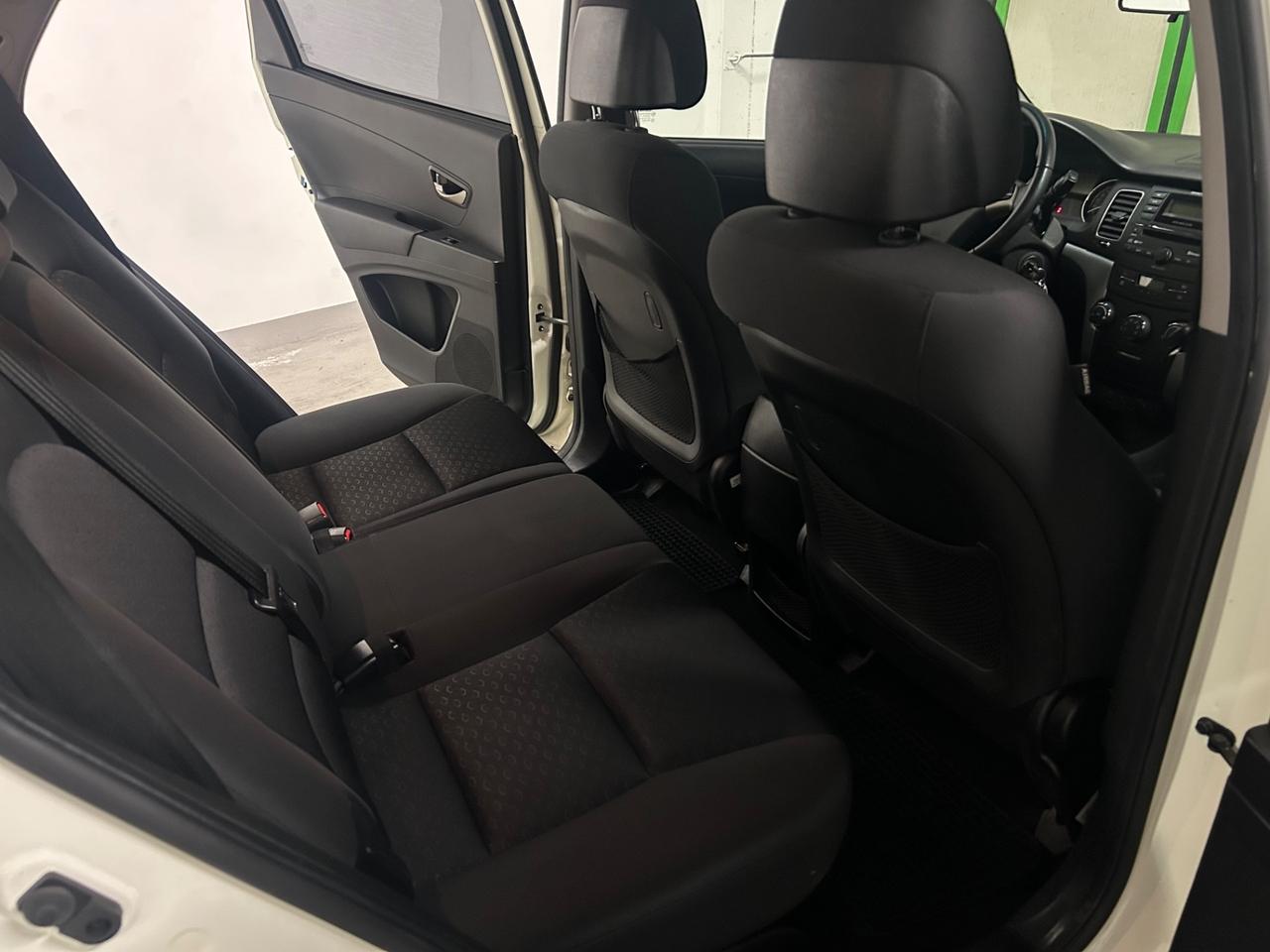 Ssangyong Korando 2.0 e-XDi 175 CV 2WD MT C