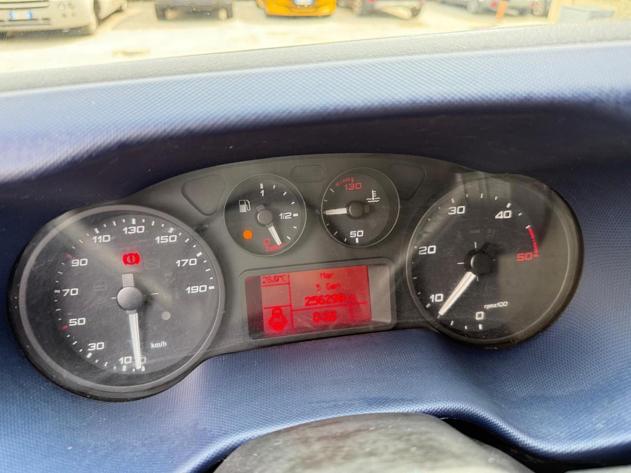 Iveco Daily 33S11V 2.3 HPT PM-SL-TM Furgone
