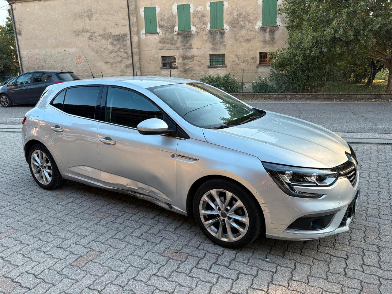 Renault Megane 5 Porte Megane 1.5 dci energy Gt Line 110cv OK NEOPATENTATO