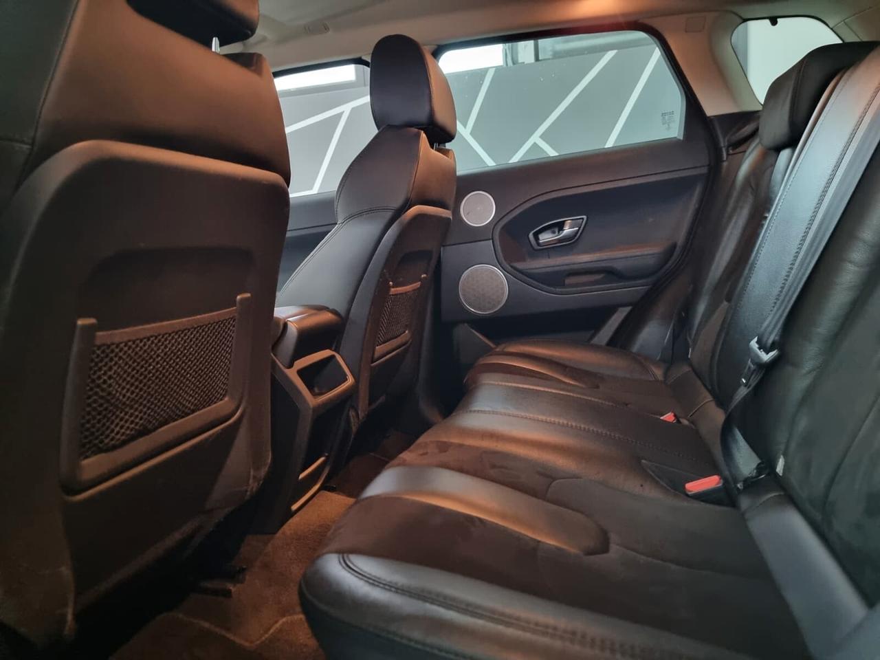 Land Rover Range Evoque 2.2 TD4 5p. Pure