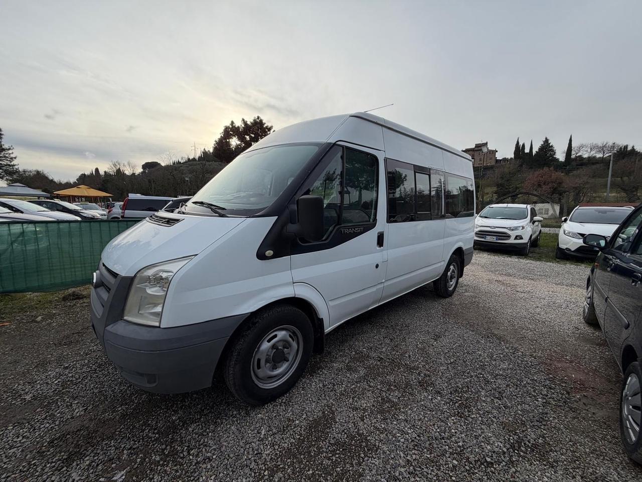Ford transit 9 posti pedana idraulica x carrozzina