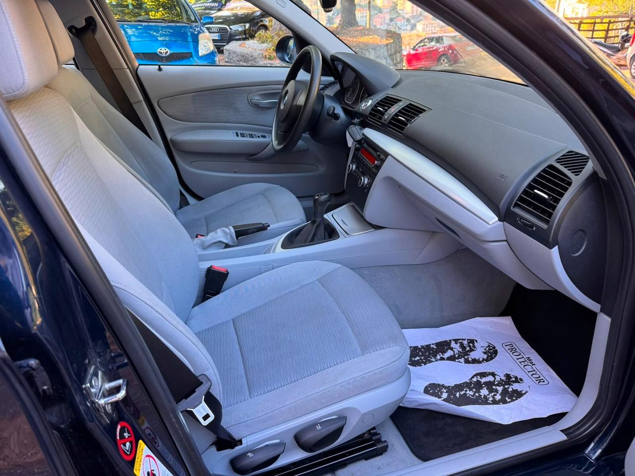 Bmw 116 116i cat 5 porte Attiva 80M.KM GARANZIA 1 ANNO
