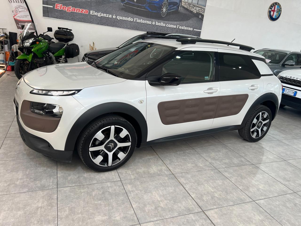 Citroen C4 Cactus 1.6 92 CV - ETG6 Shine - 2015
