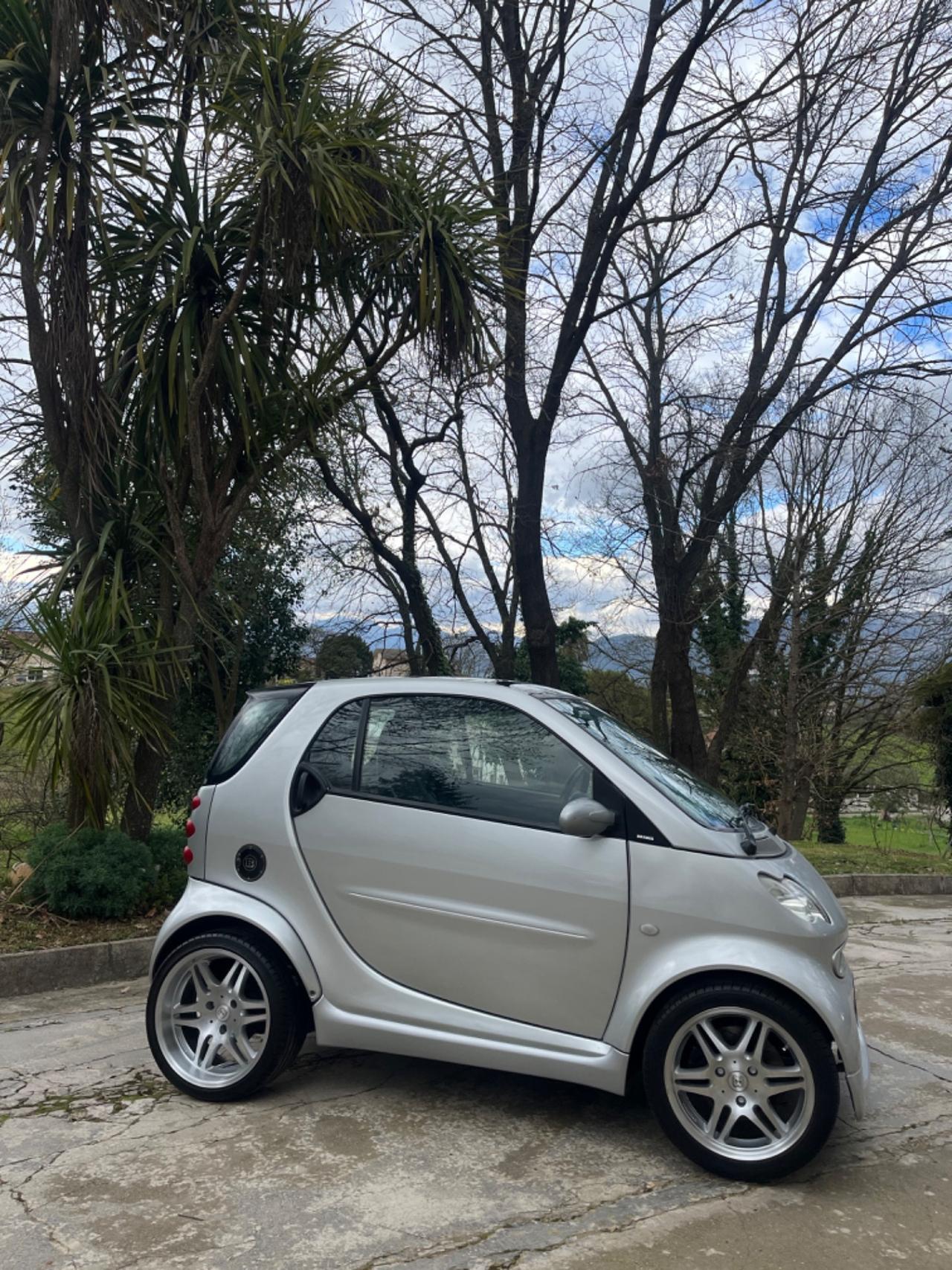 Smart ForTwo 700 coupé Brabus (55 kW)