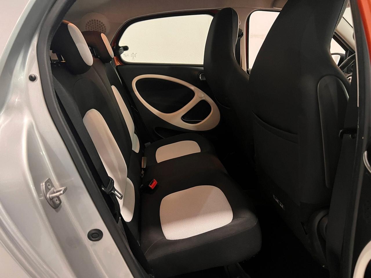 Smart ForFour 70 1.0 Passion