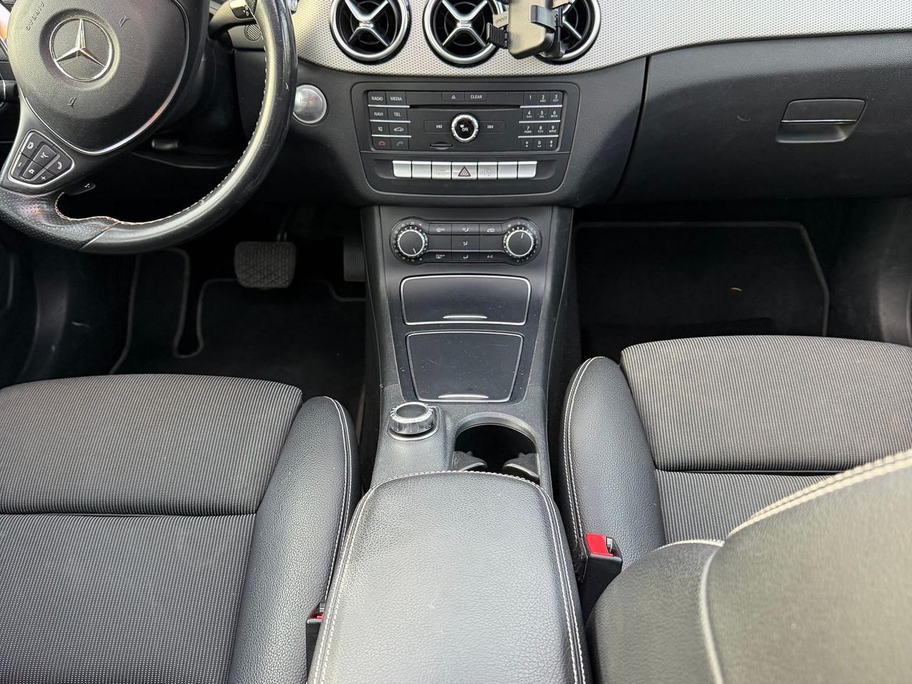 Mercedes-Benz 200 D Sport next #50363