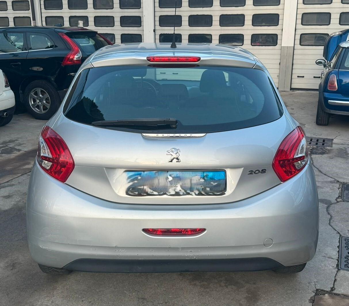 Peugeot 208 1.6 VTi 120 CV 5 porte Allure