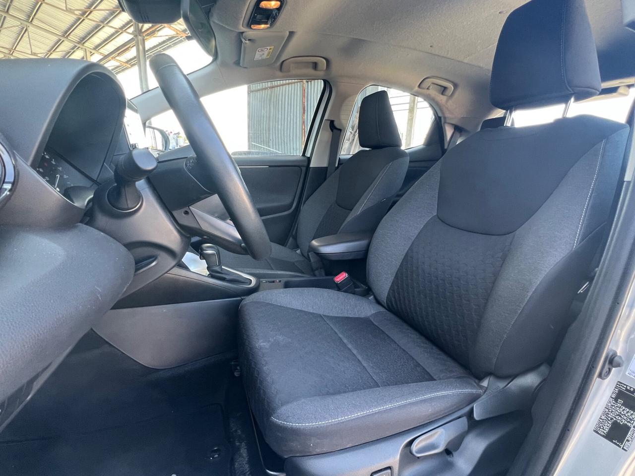 Toyota Yaris 1.5 Hybrid 5 porte Business FINANZIABILE