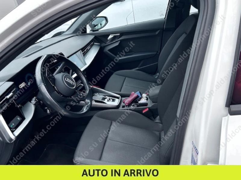 Audi A3 30 1.5 g-tron Business S tronic