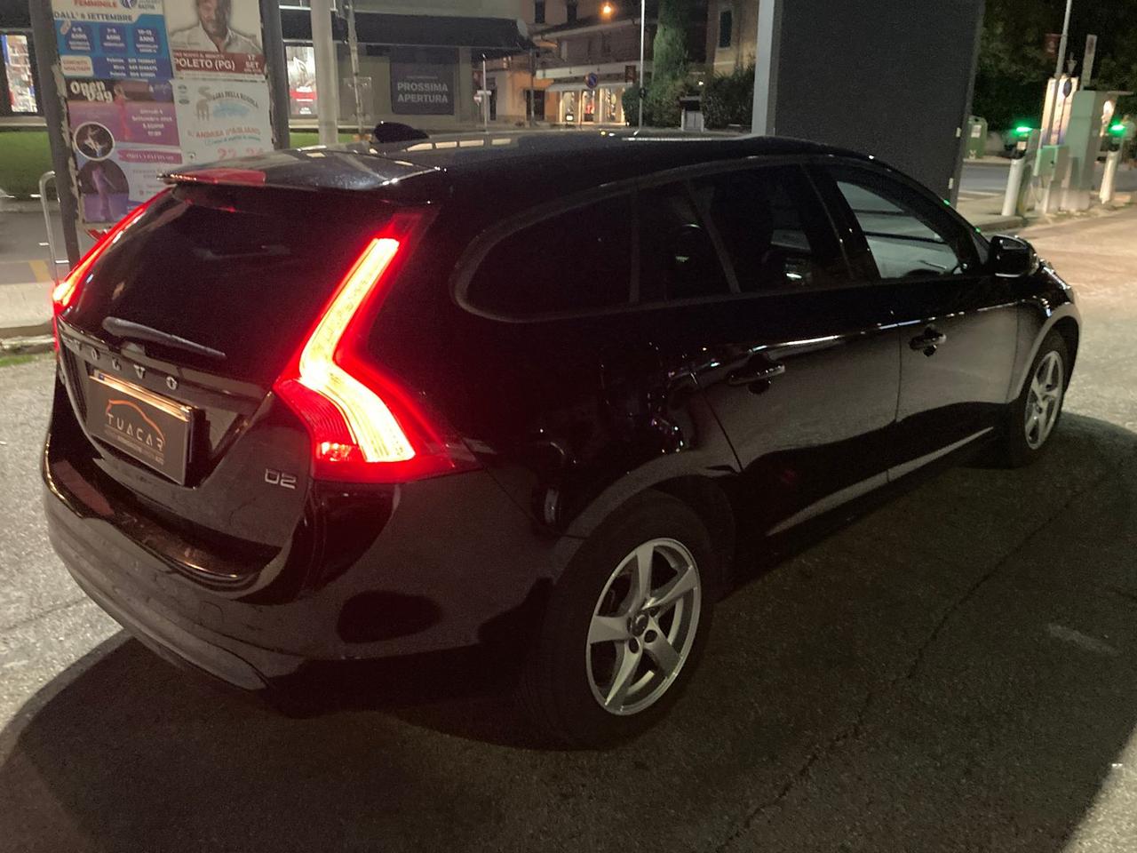 Volvo V60 2.0 D2 Kinetic #6753