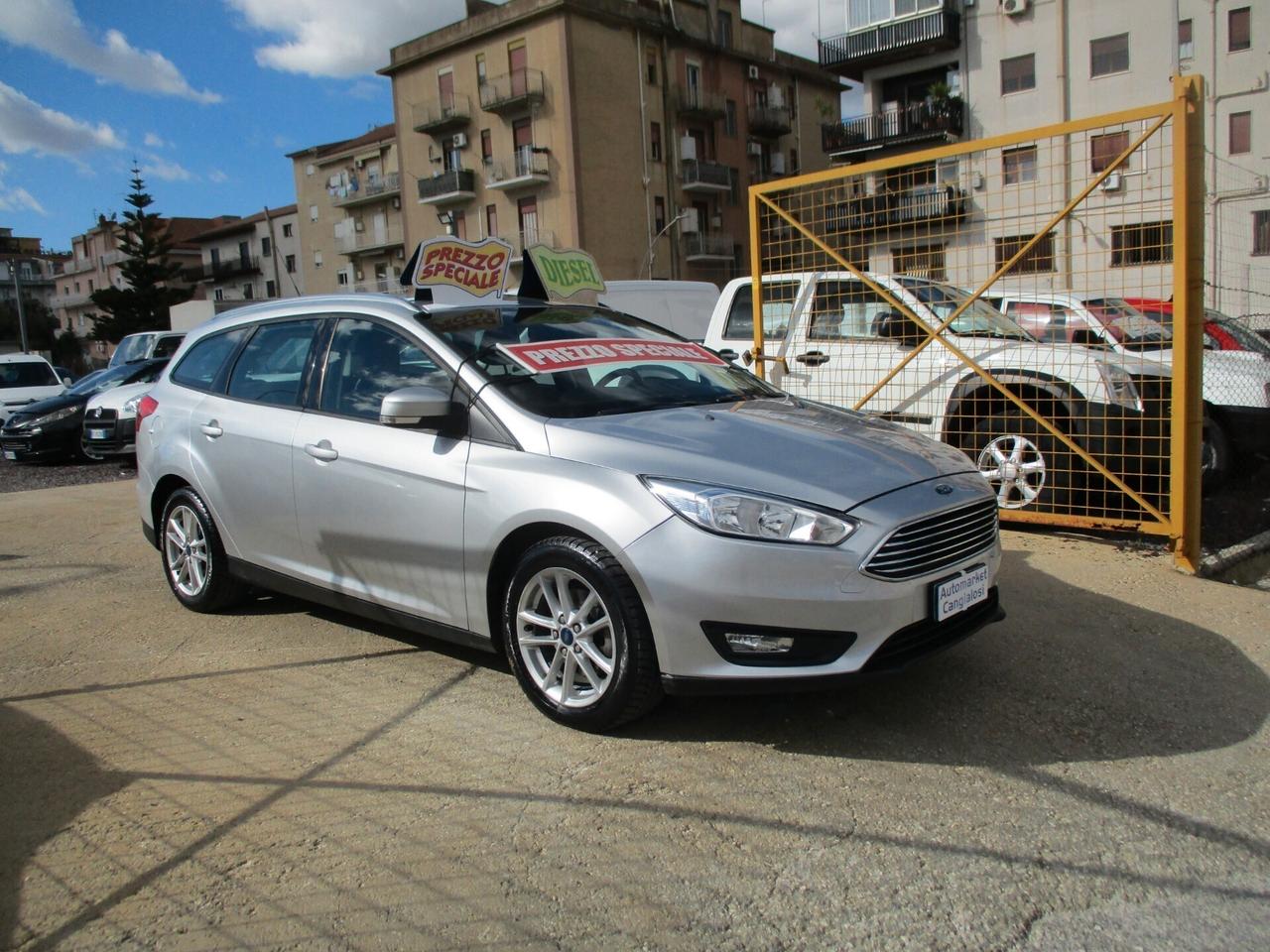 Ford Focus 1.5 TDCi SW FULL OPTIONAL 2015