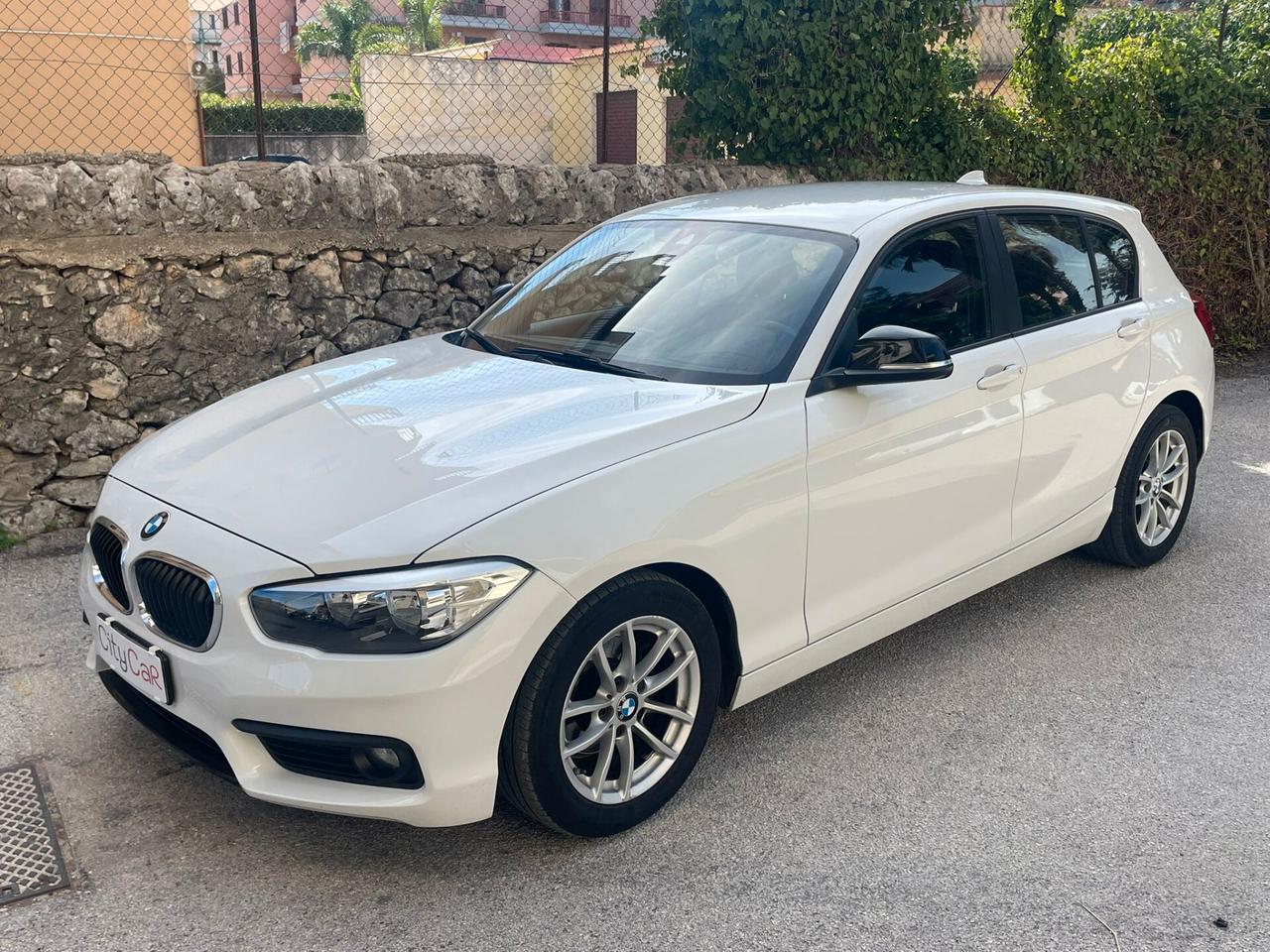 Bmw 116 116d 5p. Efficient Dynamics Urban