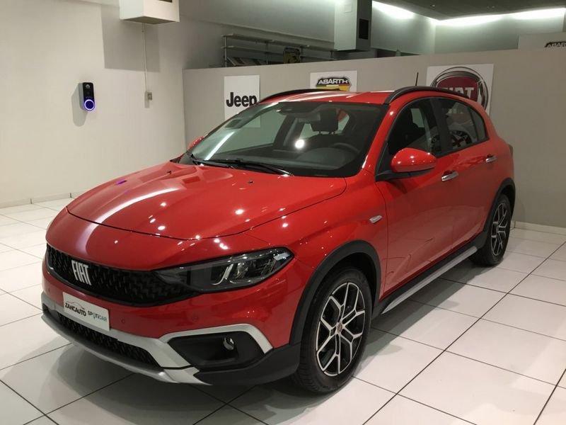 FIAT Tipo 1.5 Hybrid DCT 5 porte Cross - PREZZO REALE