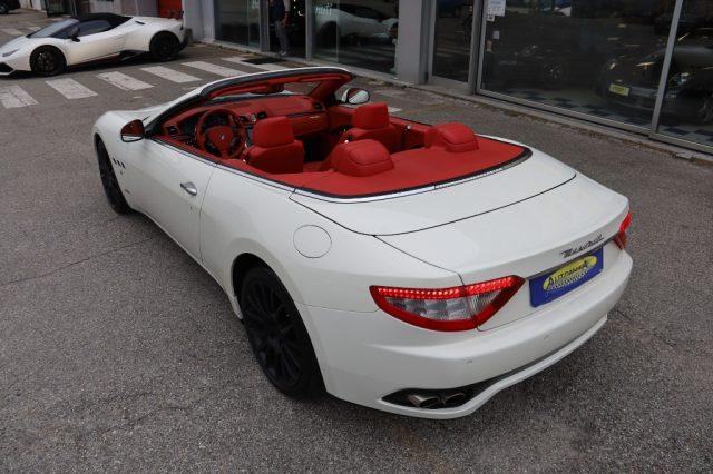 MASERATI GranCabrio 4.7 V8