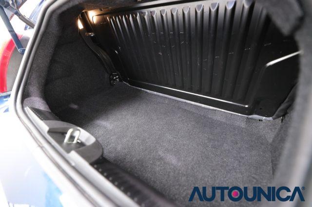 FIAT 500C 1.2 DUALOGIC AUTOMATICA LOUNGE NEOPATENTATI