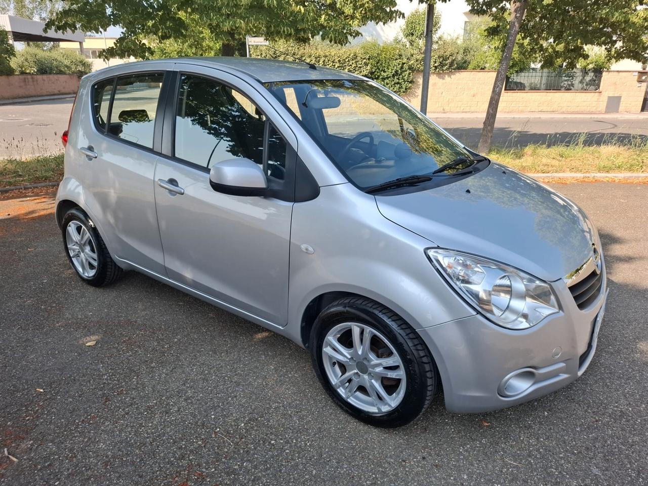 Opel Agila 1.2 SOLO 99.000 KM PER NEOPATENTATI
