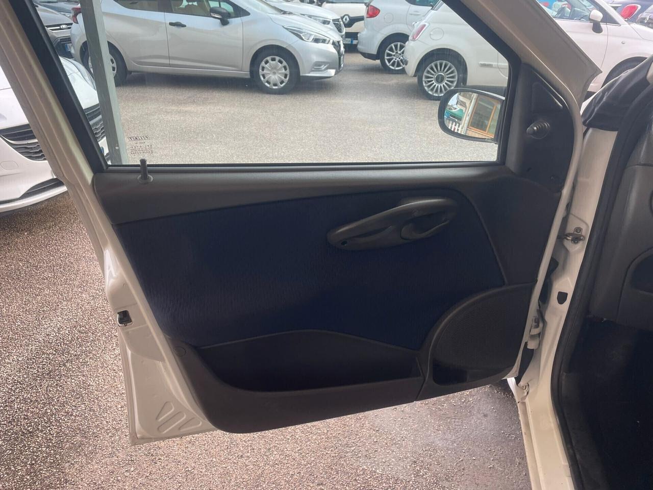 Fiat Punto 1.9 JTD 5 porte ELX