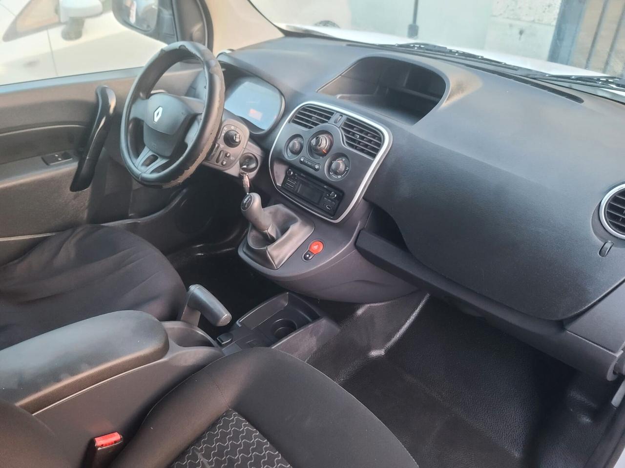 Renault Kangoo 1.5 dCi 75CV E5 FAP