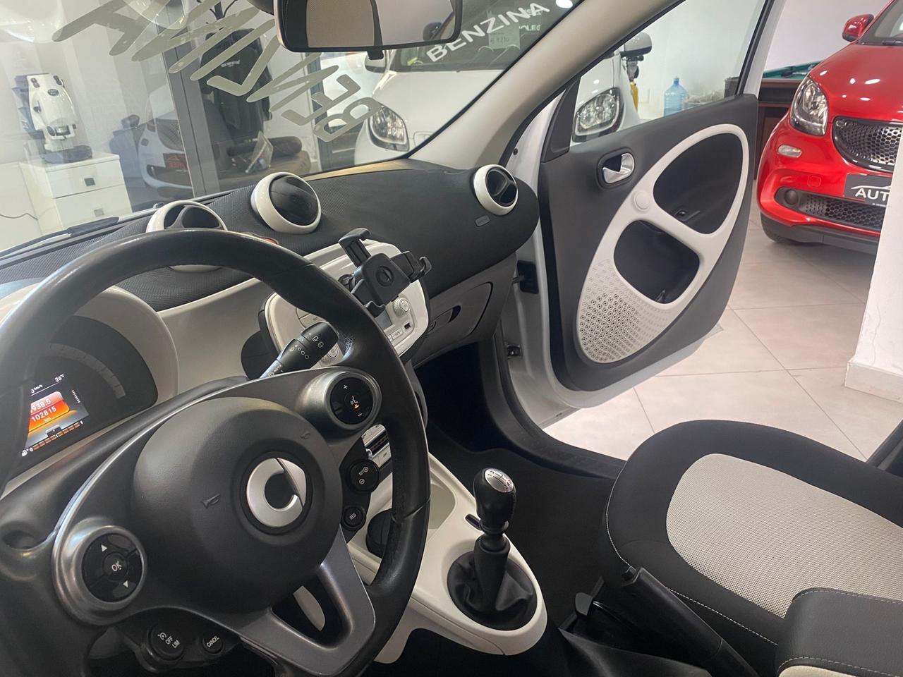 Smart ForFour 70 1.0 Passion