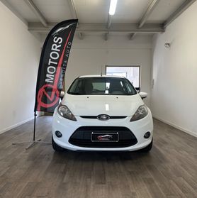 Ford Fiesta 1.2 82 CV 5 porte Titanium NEOPATENTATI