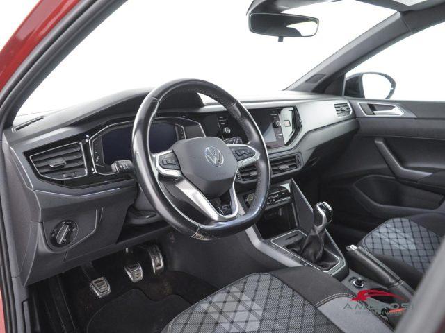 VOLKSWAGEN Taigo 1.0 TSI 110 CV R-Line