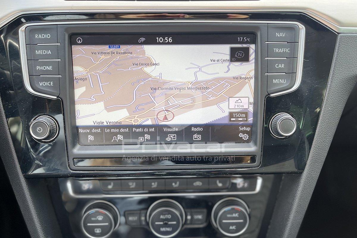 VOLKSWAGEN Passat Variant 2.0 TDI DSG Highline BlueMotion Technology