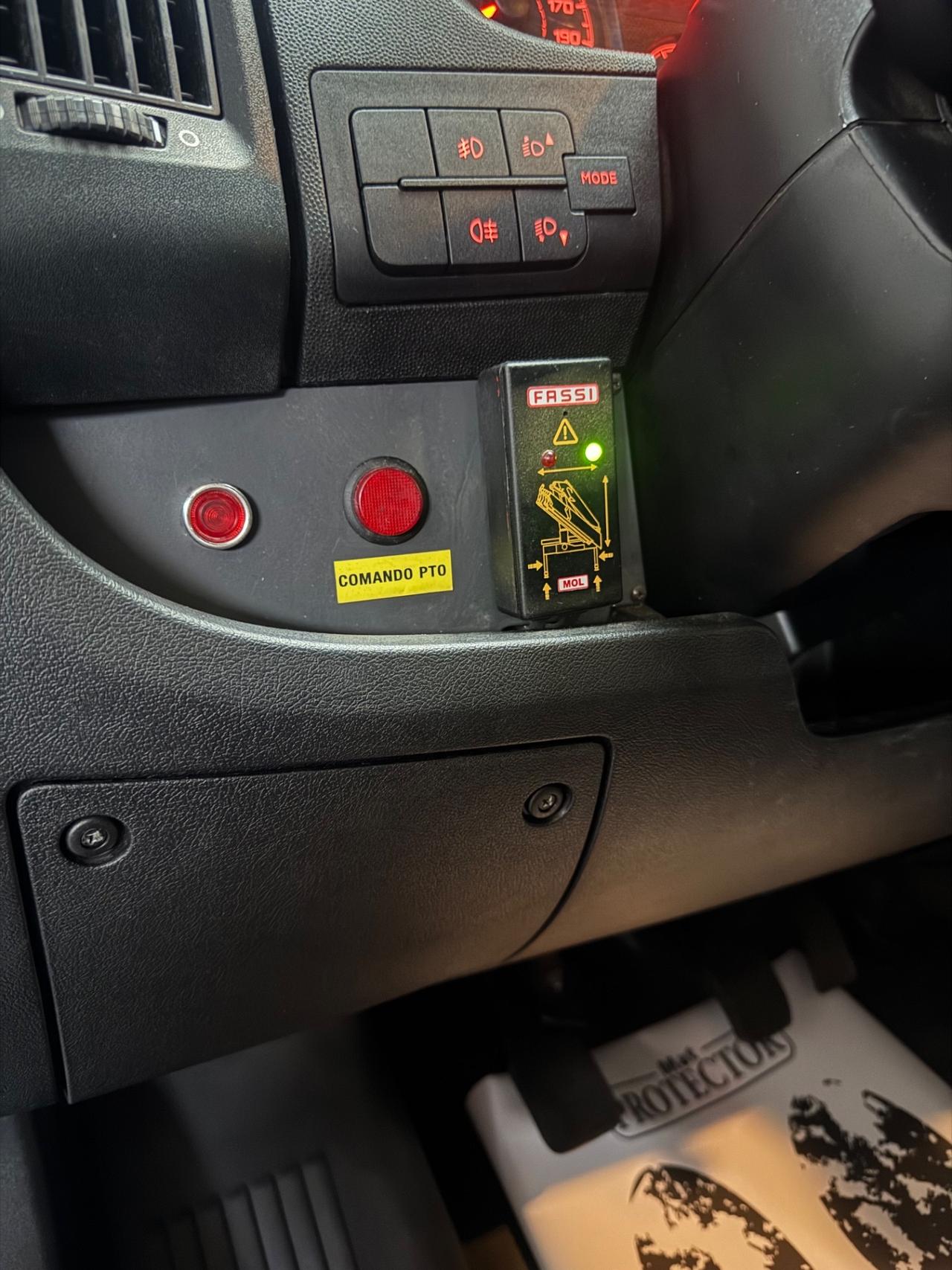 Fiat Ducato DOPPIA CABINA GRU FASSI