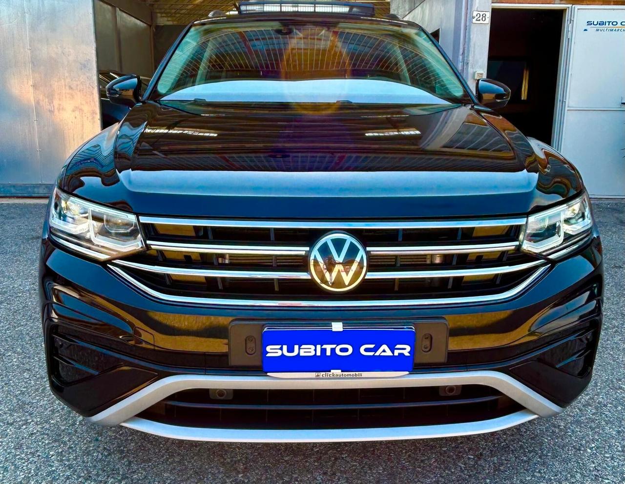 Volkswagen Tiguan Allspace Tiguan Allspace 2.0 TDI SCR DSG 4MOTION TETTO APRIBILE INTERNI IN PELLE TOTALE