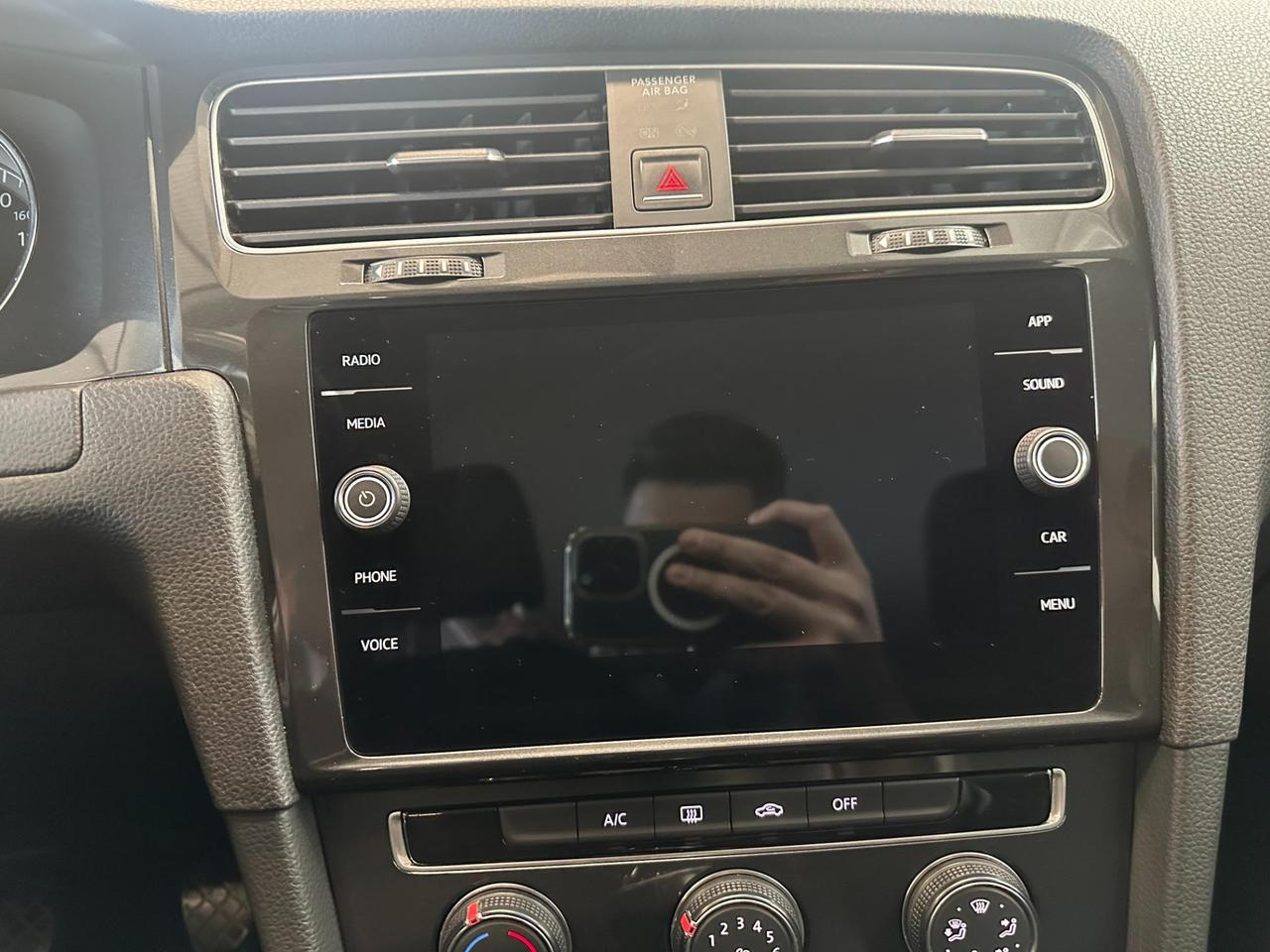 Volkswagen Golf Golf 5p 1.6 tdi Comfortline