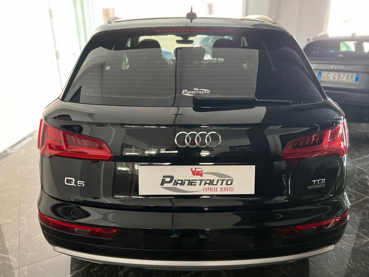 Audi Q5 40 2.0 tdi Business Sport quattro 190cv s-tronic