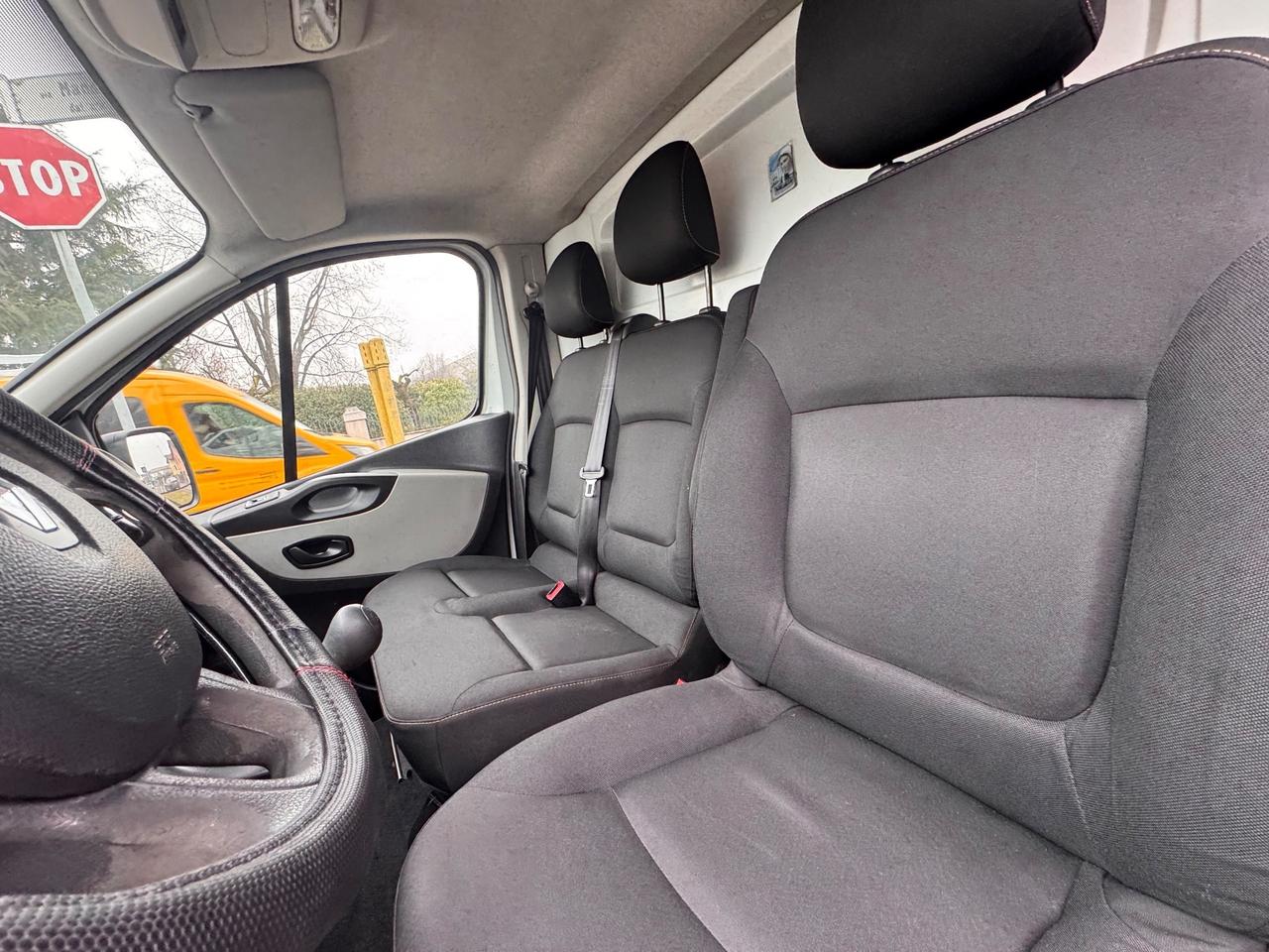 Renault Trafic T27 1.6 dCi 125CV S&S PC-TN Zen